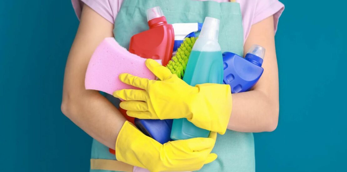 Personal Care and Hygiene: Maintaining Hygiene in Food Facilities